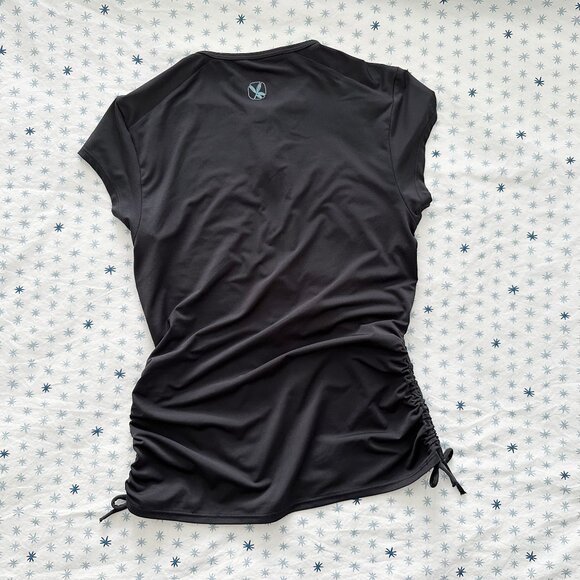 Carve Designs Dawson Rashguard Swim Top in Black - Picture 7 of 14